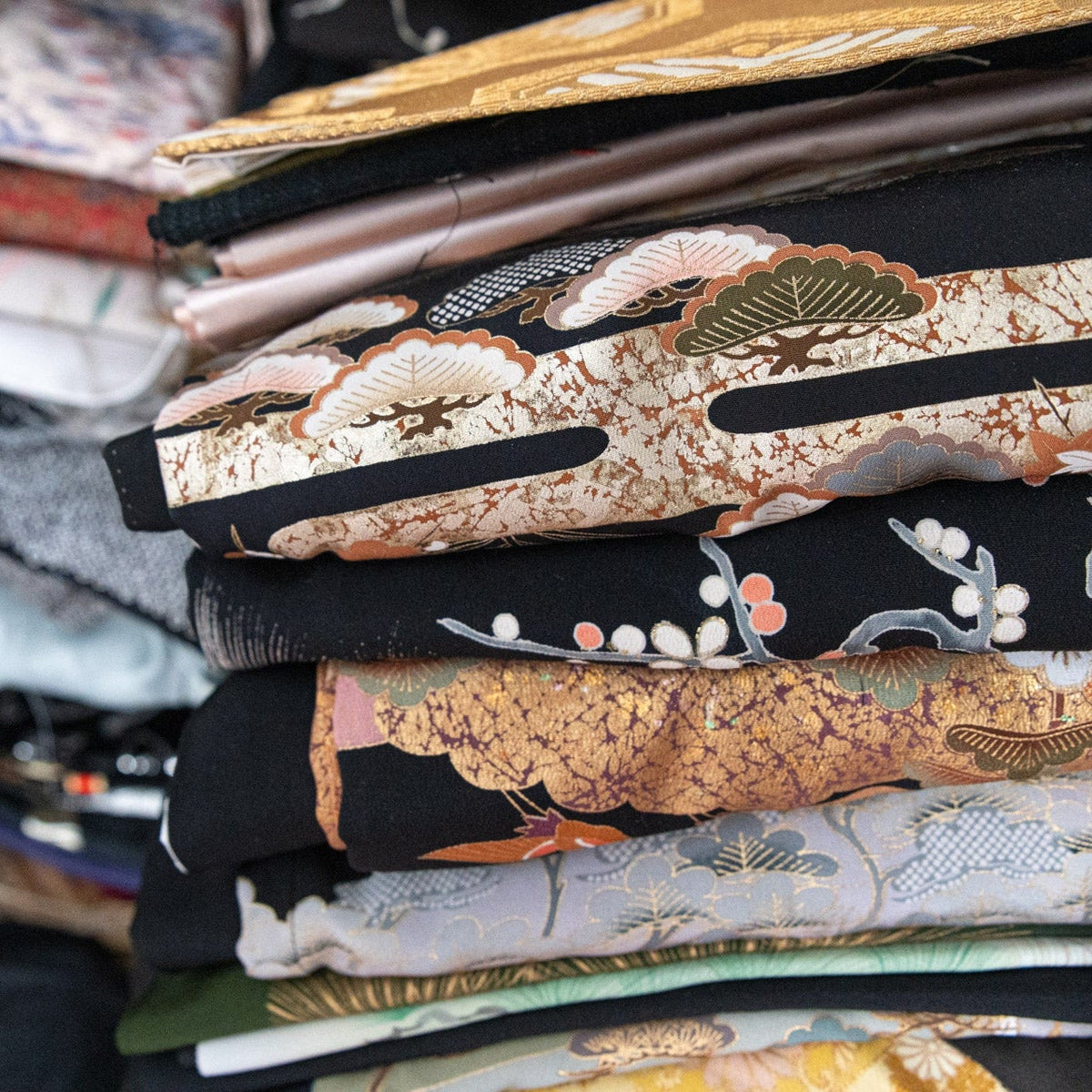 Vintage Kimono Panel Workshop : December 18th, 2025