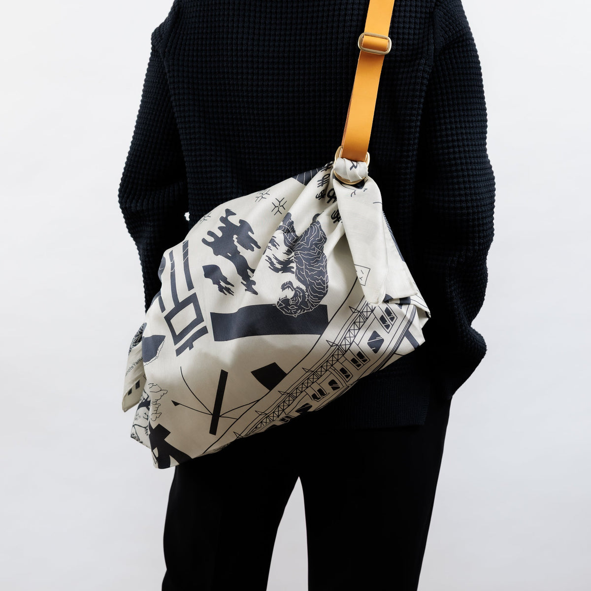 Tokyo Manga Midnight Blue & Mustard Adjustable Leather Carry Strap Set