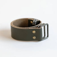 ストライプレッド＆レザーストラップセット