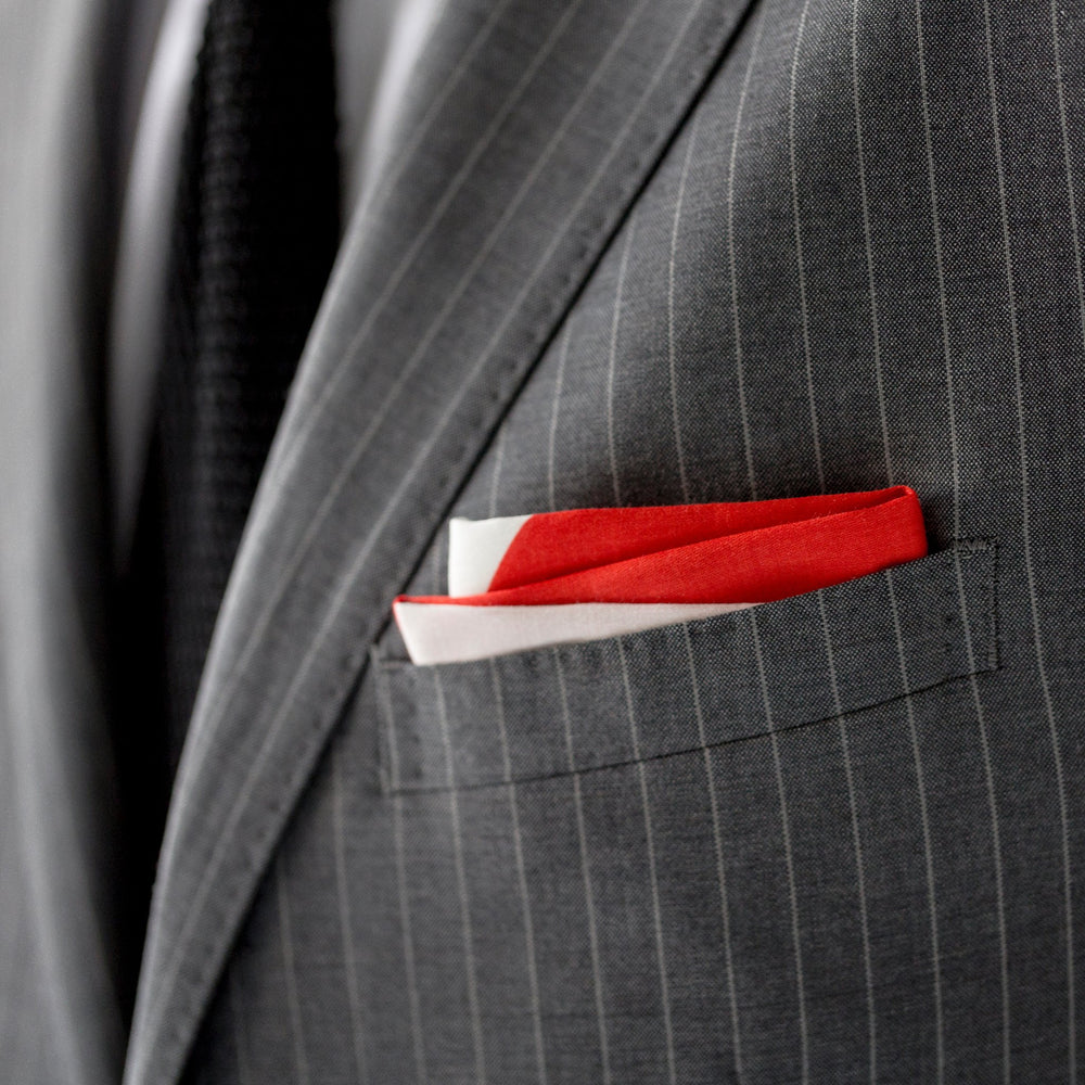 “Arcs” handkerchief in red and white